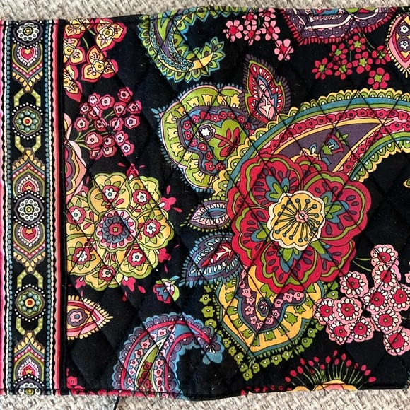 VERA BRADLEY Boho Paisley Floral Book Cover - Picture 8 of 9